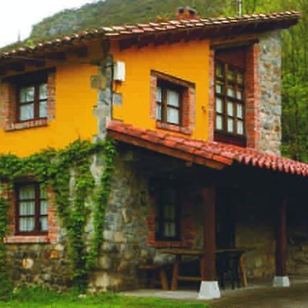 La Rotella, Calma Al Lado De Cangas De Onis Exterior photo